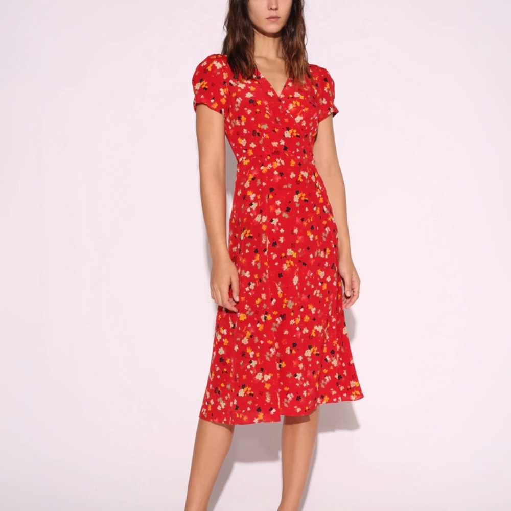 Realisation Par The Teale in Rouge Fleur